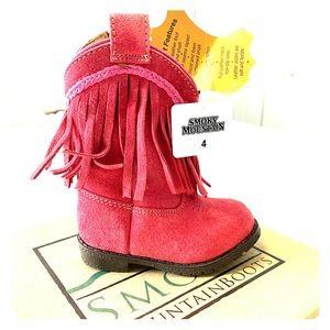 Brand New; Pink Boots size 4 (baby&walker)